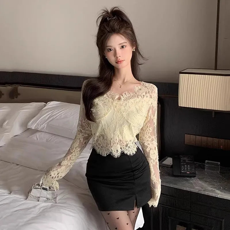 Bla Lace Floral Hollow out V-Ne Long Sve Women's Base irt Slim Fit Spring Autumn High Quali Sexy Top Korean Sle