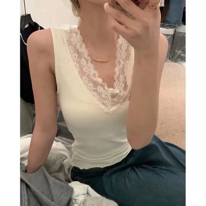 Spring Autumn Women's Slim Fit Lace Trim V-Ne Strap Vest Top Svel Inner Wear Base Layer Sweet Sle Elastic Fiber