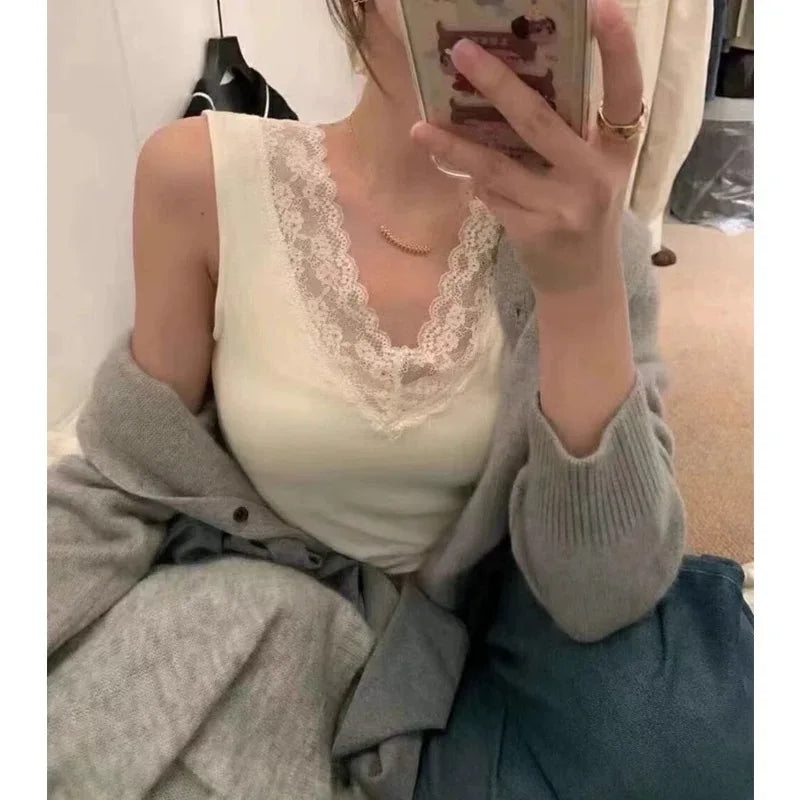 Spring Autumn Women's Slim Fit Lace Trim V-Ne Strap Vest Top Svel Inner Wear Base Layer Sweet Sle Elastic Fiber