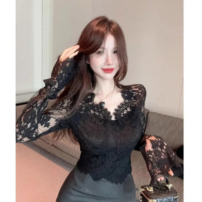 Bla Lace Floral Hollow out V-Ne Long Sve Women's Base irt Slim Fit Spring Autumn High Quali Sexy Top Korean Sle