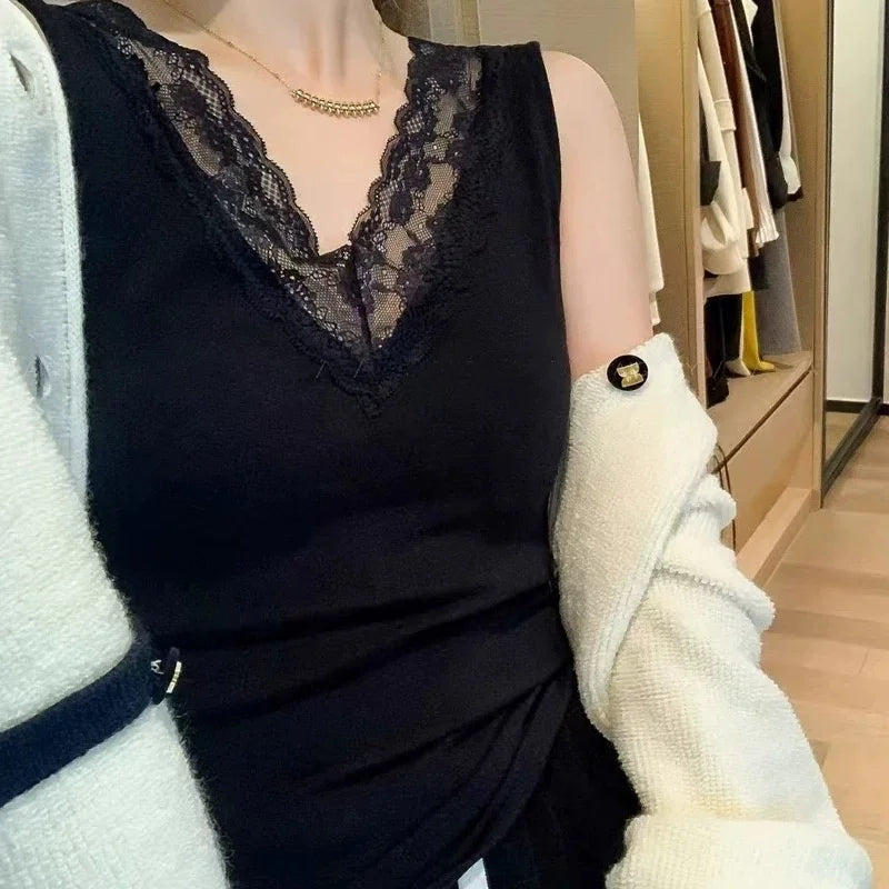 Spring Autumn Women's Slim Fit Lace Trim V-Ne Strap Vest Top Svel Inner Wear Base Layer Sweet Sle Elastic Fiber