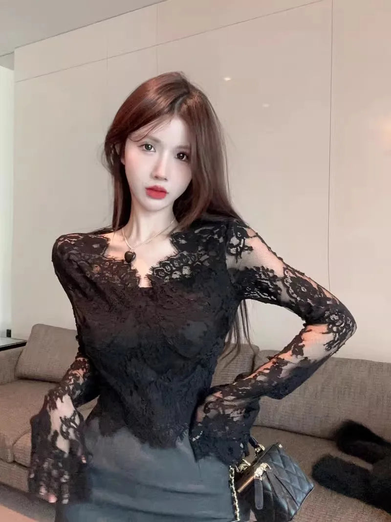Bla Lace Floral Hollow out V-Ne Long Sve Women's Base irt Slim Fit Spring Autumn High Quali Sexy Top Korean Sle