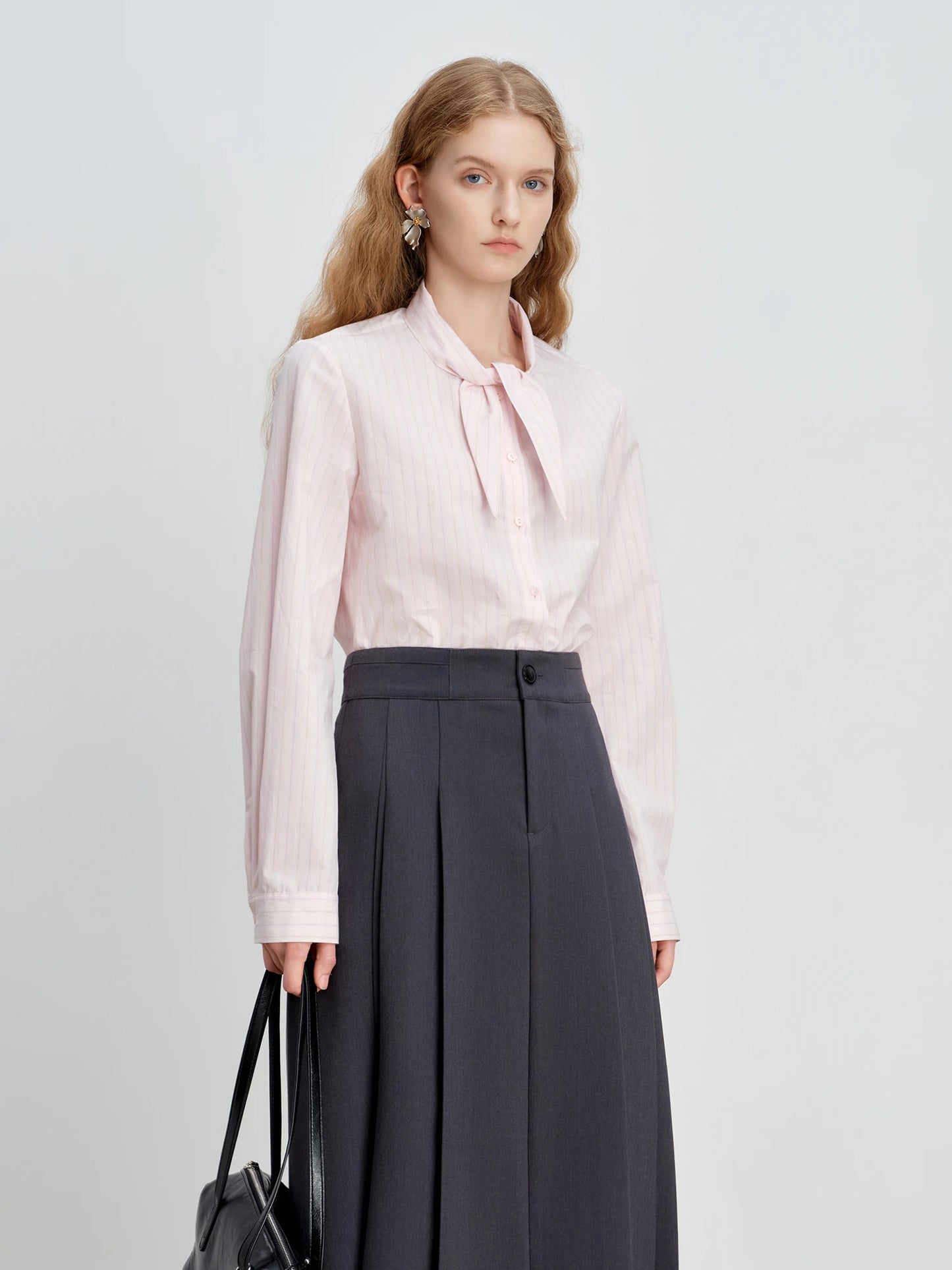 ZIQIAO Women's Pink Striped Cotton Shirt with Bunny Ear Tie Spring 2026 New Korean Style Long-Sleeved Top Age-reducing
